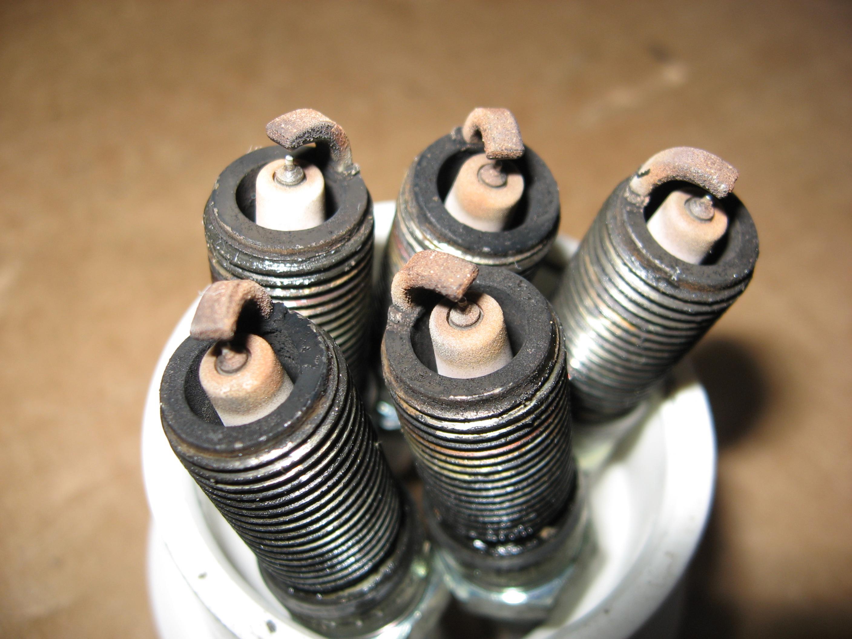 How To Clean Or Replace A Spark Plug For Bikes