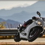 SBK-959-Panigale_2016_Amb-16_1920x1080.mediagallery_output_image_[1920×1080]