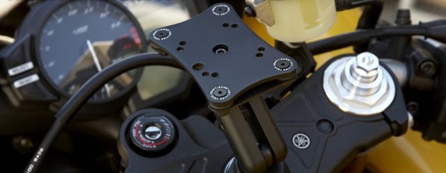 ADAPTIVMOUNT HANDLE BAR WITH VIBRATION DAMPERS WILL KEEP ALL YOUR GADGETS INTACT adaptivemount