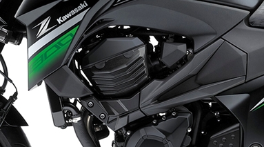 2014-Kawasaki-Z800-Featured-Image-660×330