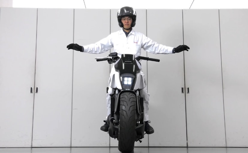 Self-Balancing Motorcycle