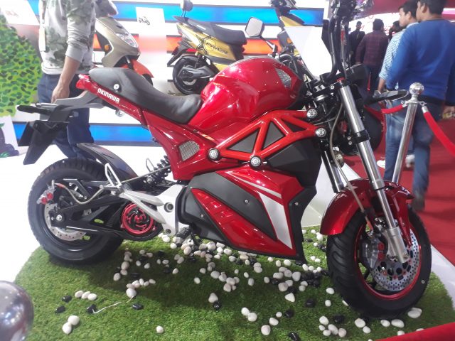 Okinawa OKI 100 Scooter