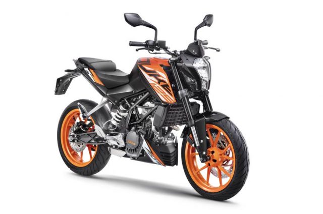KTM 125 Duke (1)