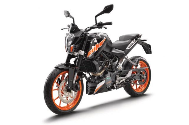 KTM 200 Duke (1)