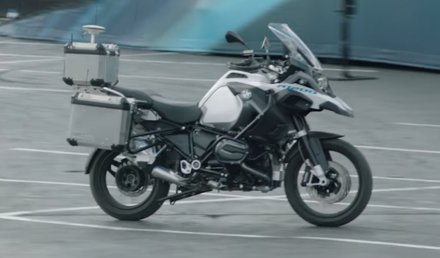 CES 2019: Whoa! this BMW bike doesn’t need a rider. BMW GS 1200 motorcycle diaries