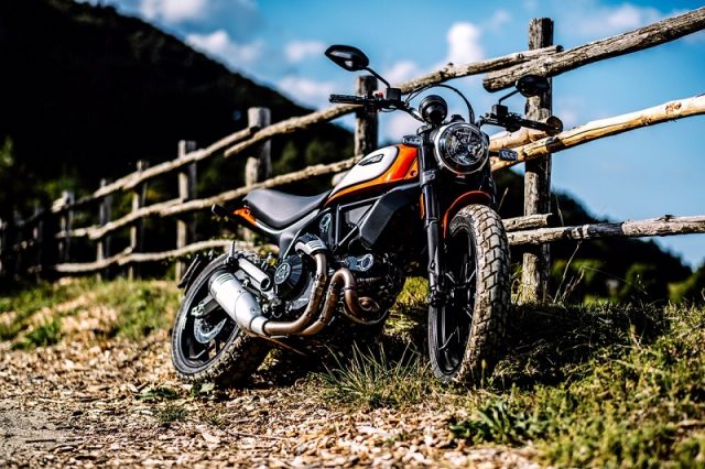 ducati scrambler 800 motorcyclediaries