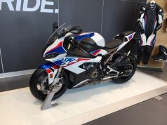 2019-BMW-S1000RR-motorcyclediaries