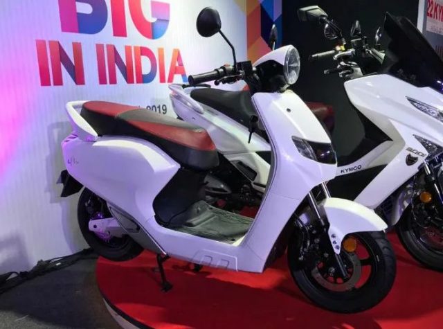 22kymco-iflow-scooters-motorcyclediaries