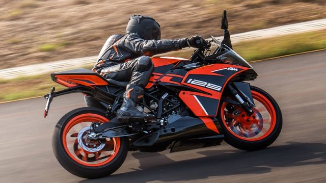 Behold, KTM to soon launch 390 Adventure and 790 Duke, showrooms to upgrade KTM-RC-125-price-motorcyclediaries