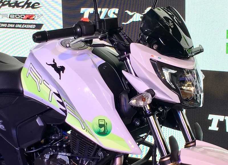 TVS-Apache-RTR-200-EFI-E100-Motorcyclediari