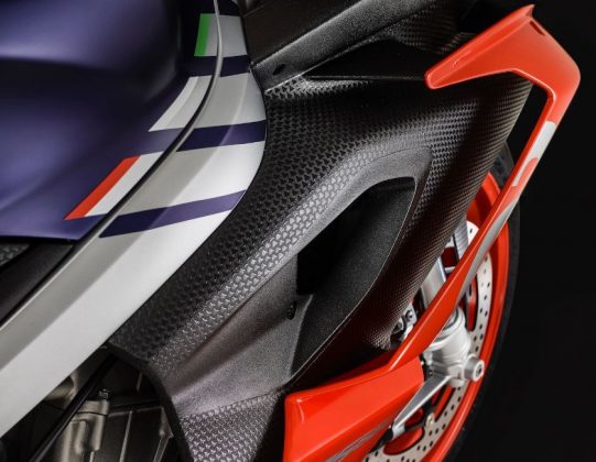 Aprilia-RS-660-Motorcyclediaries