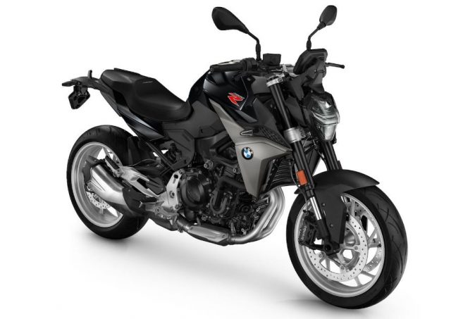 BMW-F-900-R-Motorcyclediaries